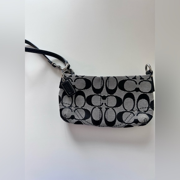 Coach Handbags - Coach Wristlet NWOT Black
